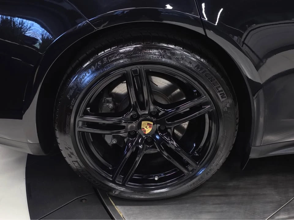 2018 Porsche 971 Panamera - Image 8 of 20