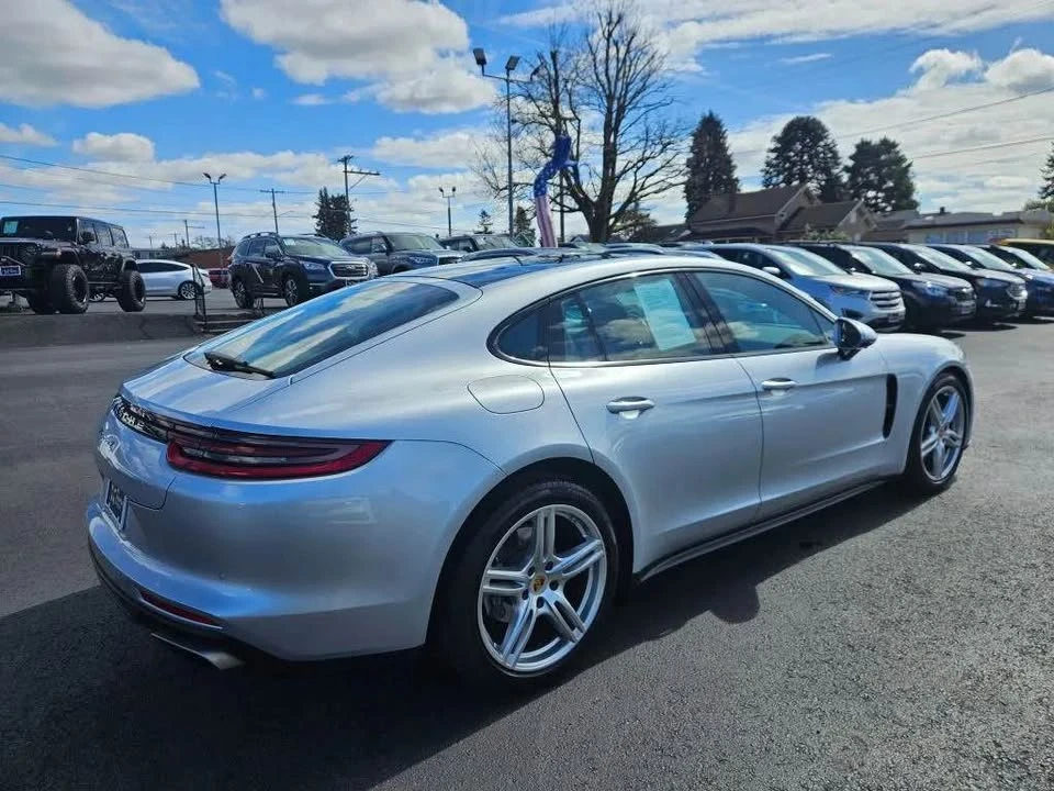 2018 Porsche 971 Panamera - Image 7 of 20
