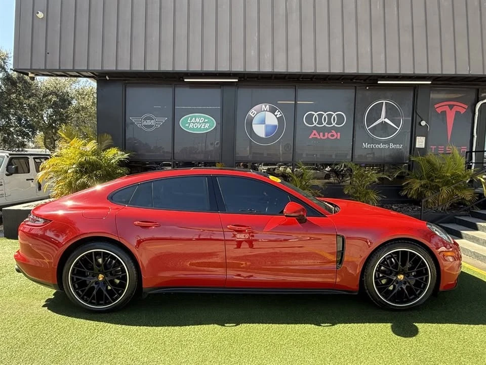2018 Porsche 971 Panamera - Image 10 of 20