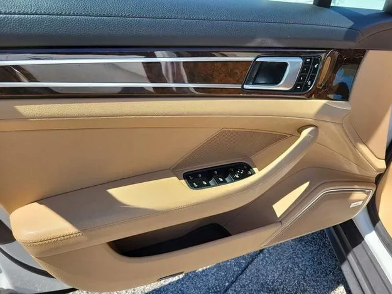 2018 Porsche 971 Panamera - Image 6 of 17