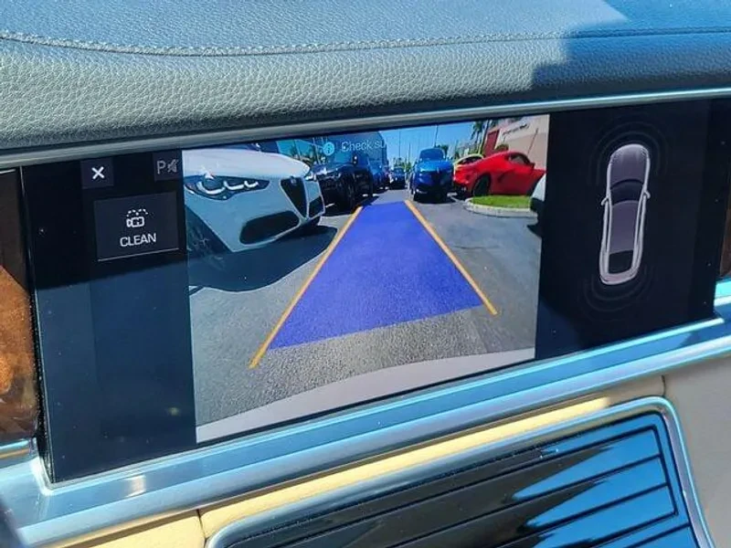 2018 Porsche 971 Panamera - Image 10 of 17