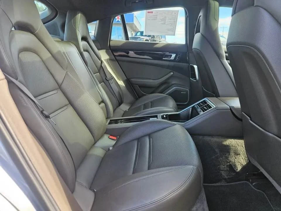 2018 Porsche 971 Panamera - Image 11 of 20