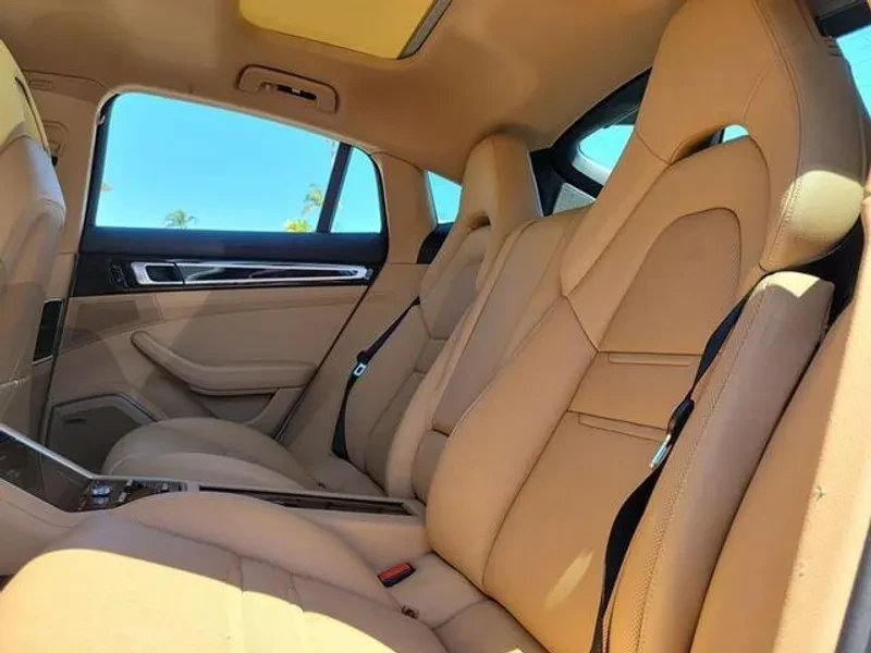 2018 Porsche 971 Panamera - Image 11 of 17