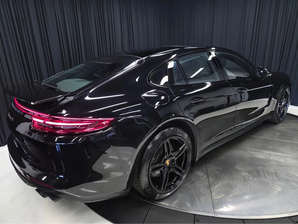 2018 Porsche 971 Panamera - Image 9 of 20