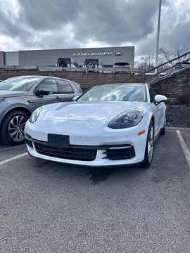 2018 Porsche Panamera