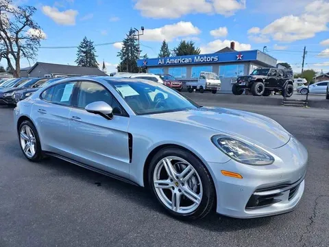 2018 Porsche Panamera 4