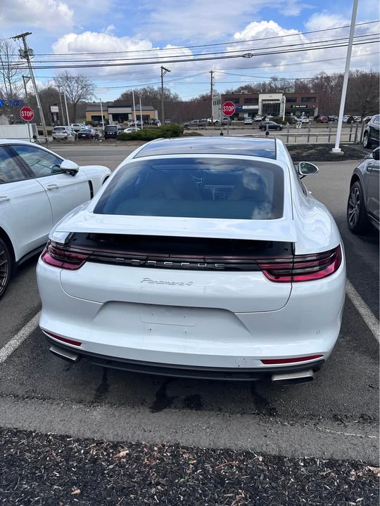 2018 Porsche 971 Panamera - Image 5 of 7