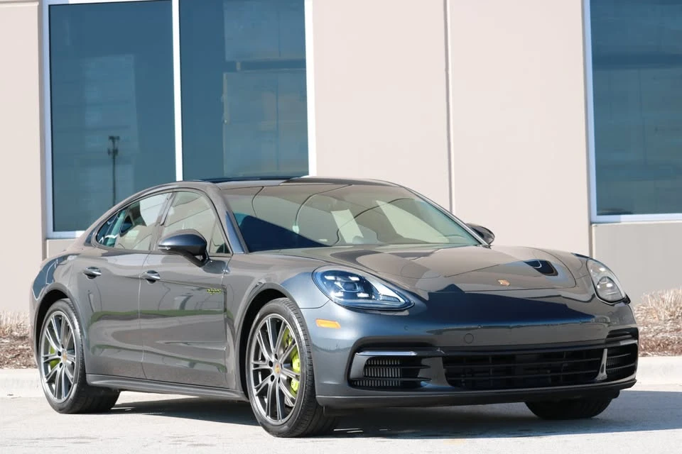2018 Porsche 971 Panamera - Image 12 of 20