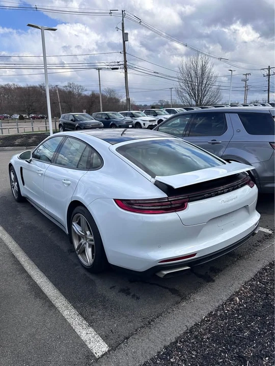 2018 Porsche 971 Panamera - Image 6 of 7