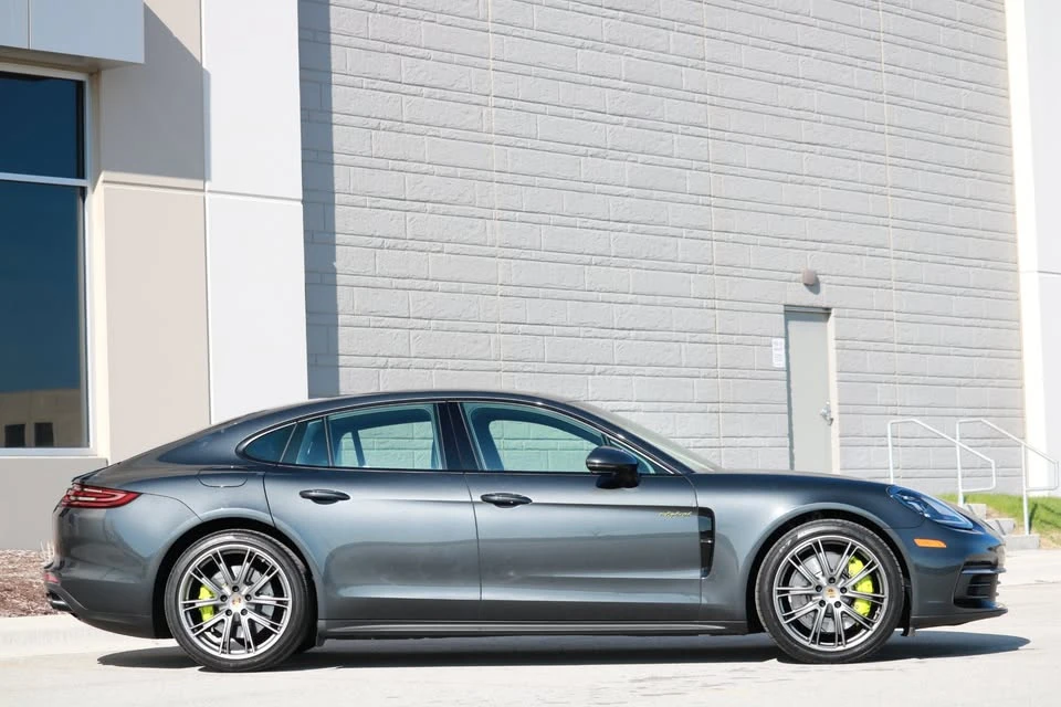 2018 Porsche 971 Panamera - Image 9 of 20