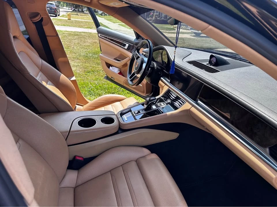 2018 Porsche 971 Panamera - Image 9 of 14