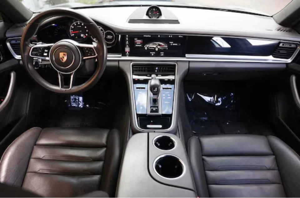 2018 Porsche 971 Panamera - Image 4 of 5