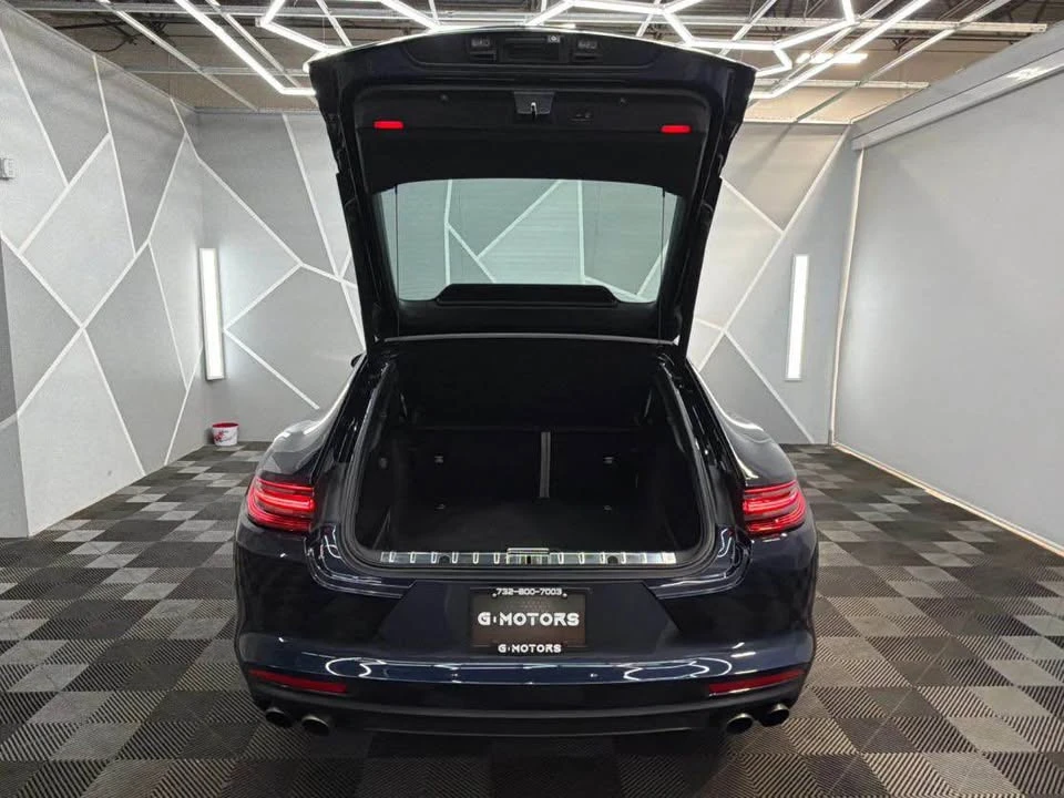 2018 Porsche 971 Panamera - Image 18 of 20