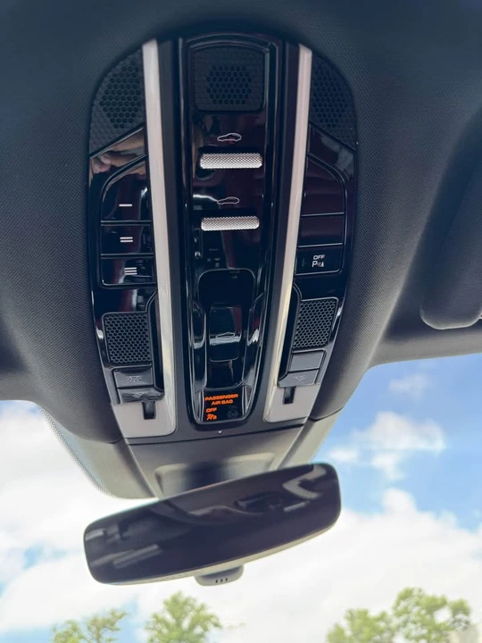 2018 Porsche 971 Panamera - Image 17 of 17