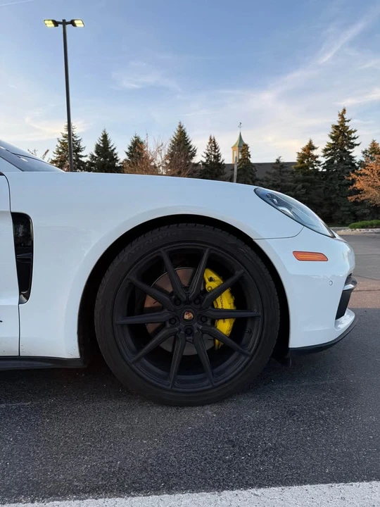 2018 Porsche 971 Panamera - Image 8 of 18