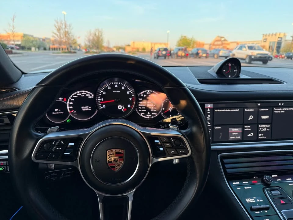 2018 Porsche 971 Panamera - Image 10 of 18