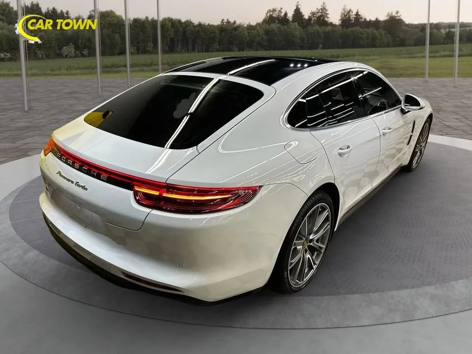 2018 Porsche 971 Panamera - Image 8 of 20