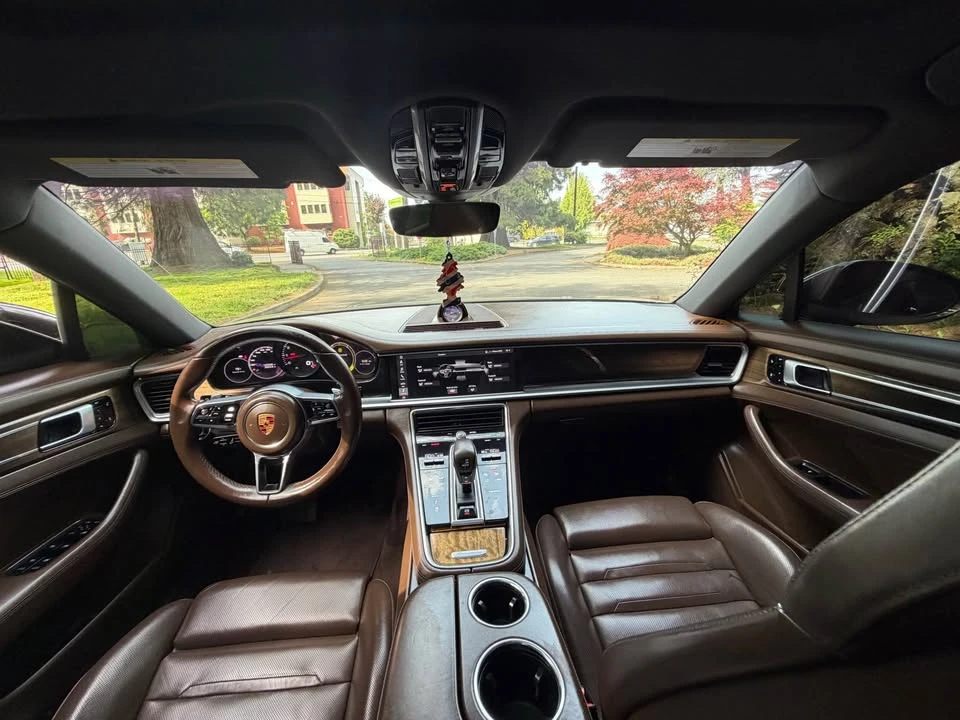 2018 Porsche 971 Panamera - Image 12 of 20