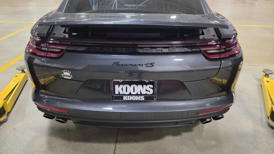 2018 Porsche 971 Panamera - Image 4 of 8