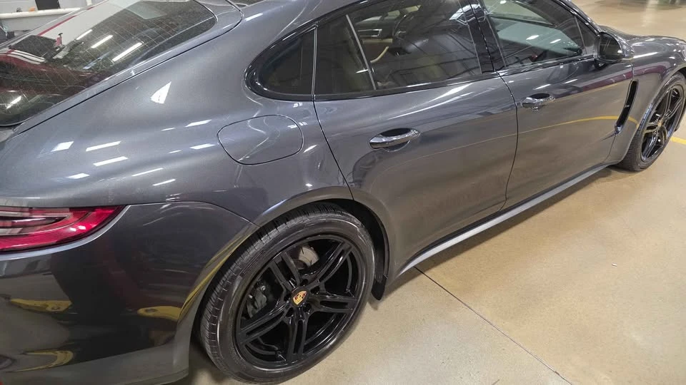 2018 Porsche 971 Panamera - Image 3 of 8