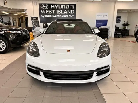 2018 Porsche Panamera 4