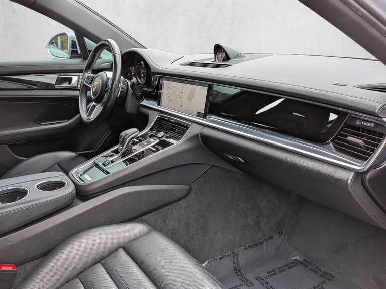 2018 Porsche 971 Panamera - Image 13 of 20