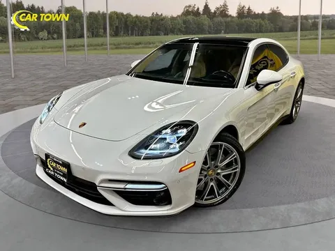 2018 Porsche Panamera