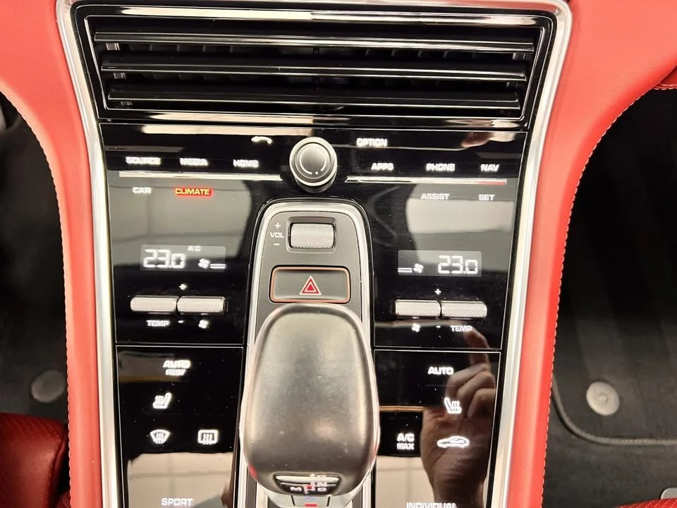 2018 Porsche 971 Panamera - Image 17 of 20