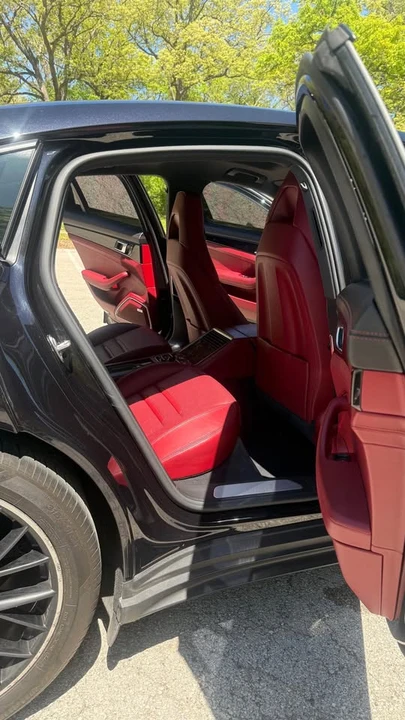 2018 Porsche 971 Panamera - Image 16 of 19