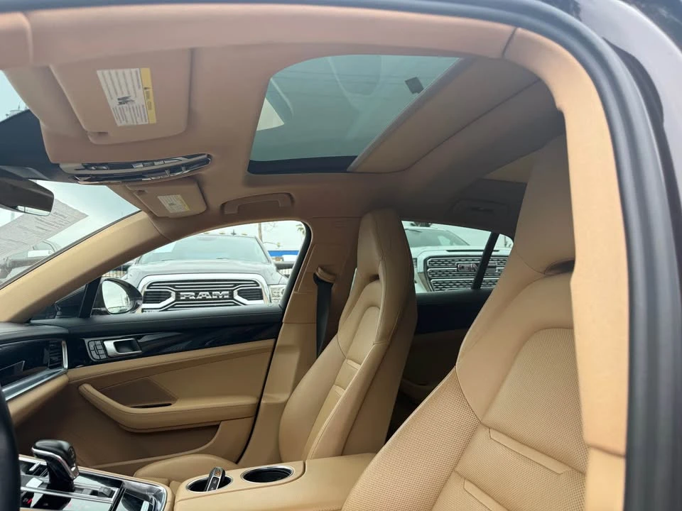 2018 Porsche 971 Panamera - Image 14 of 16