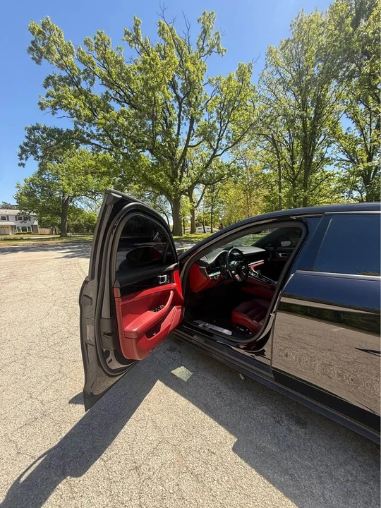 2018 Porsche 971 Panamera - Image 9 of 19