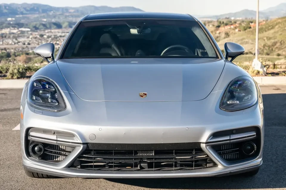 2018 Porsche 971 Panamera - Image 2 of 9
