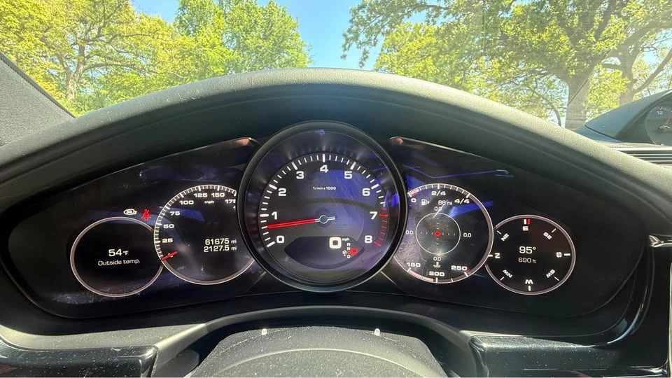 2018 Porsche 971 Panamera - Image 13 of 19