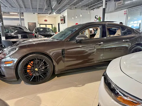 2018 Porsche Panamera