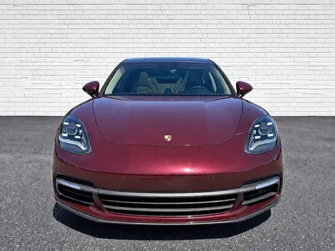 2018 Porsche Panamera