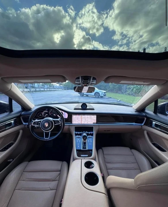 2018 Porsche 971 Panamera - Image 16 of 20