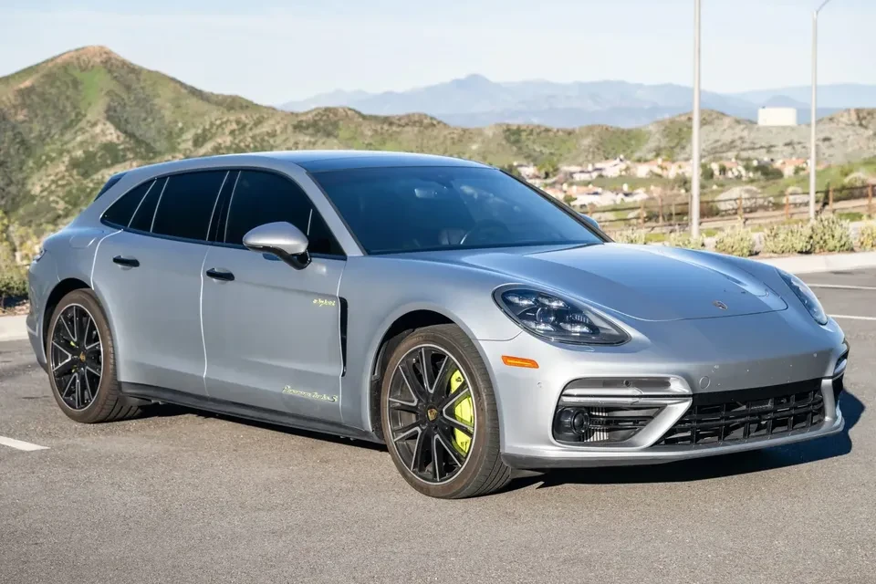 2018 Porsche 971 Panamera - Image 3 of 9