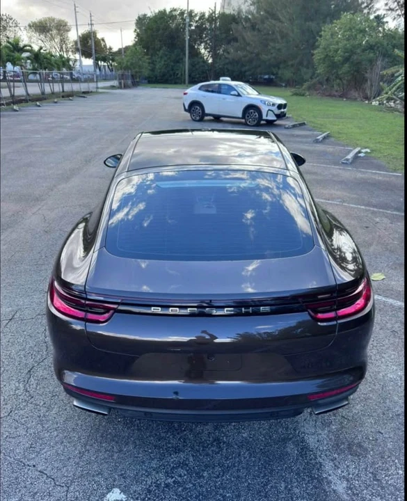 2018 Porsche 971 Panamera - Image 15 of 20