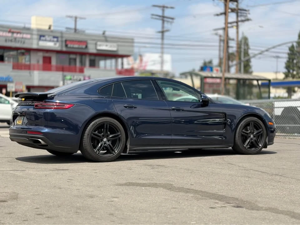 2018 Porsche 971 Panamera - Image 9 of 20