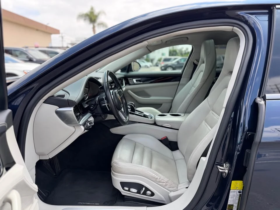 2018 Porsche 971 Panamera - Image 11 of 20