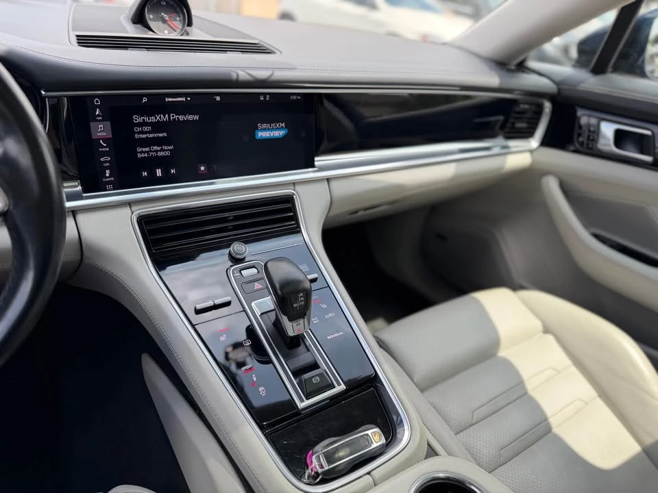 2018 Porsche 971 Panamera - Image 19 of 20