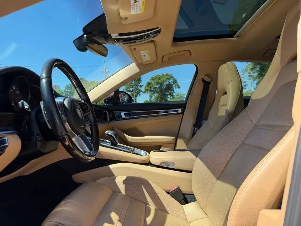 2018 Porsche 971 Panamera - Image 8 of 19