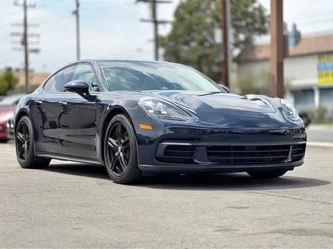 2018 Porsche Panamera