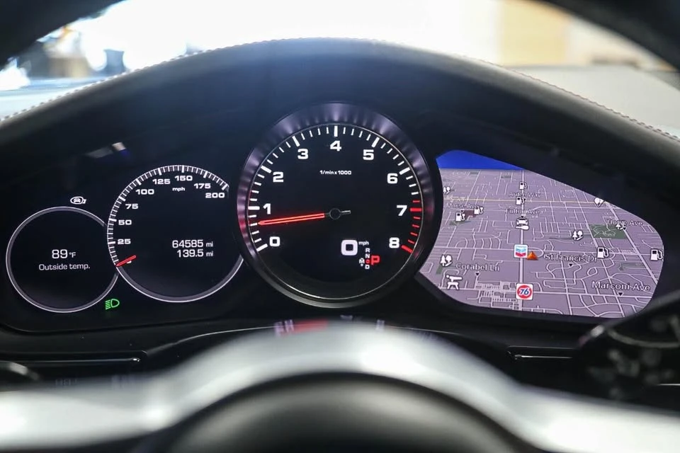2018 Porsche 971 Panamera - Image 19 of 20