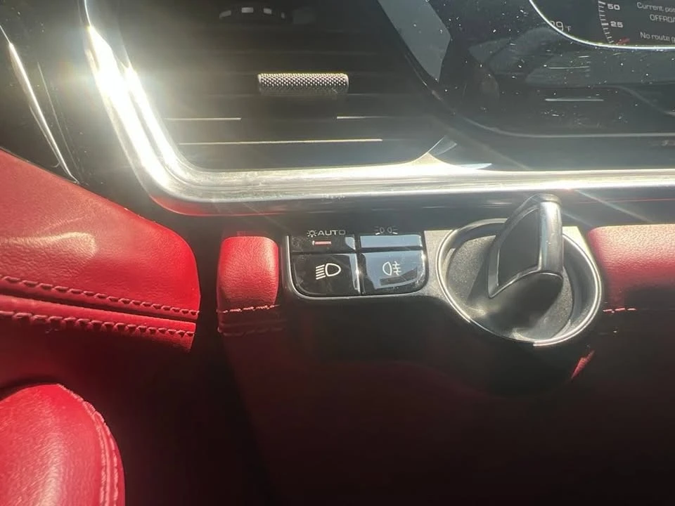 2018 Porsche 971 Panamera - Image 18 of 20