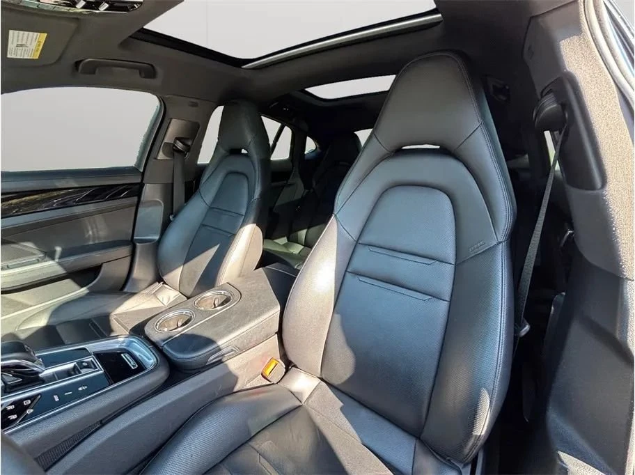 2018 Porsche 971 Panamera - Image 19 of 20