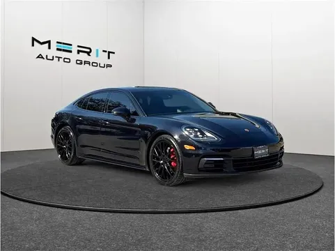2018 Porsche Panamera
