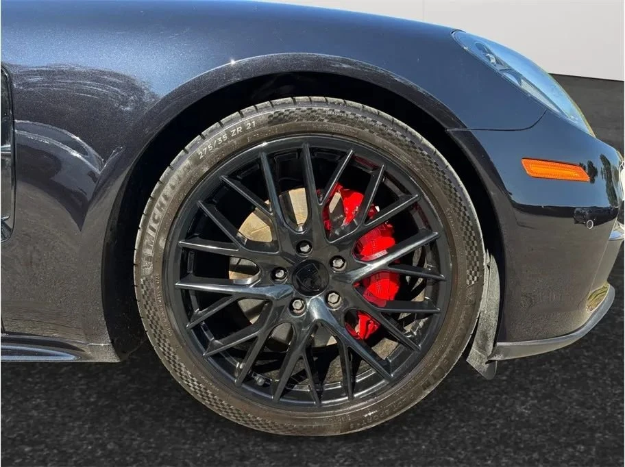 2018 Porsche 971 Panamera - Image 12 of 20