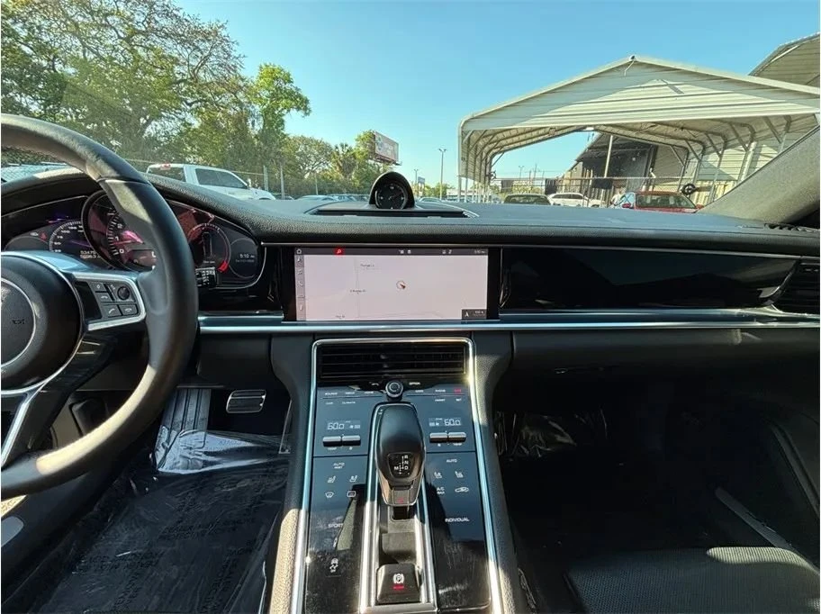 2018 Porsche 971 Panamera - Image 11 of 20