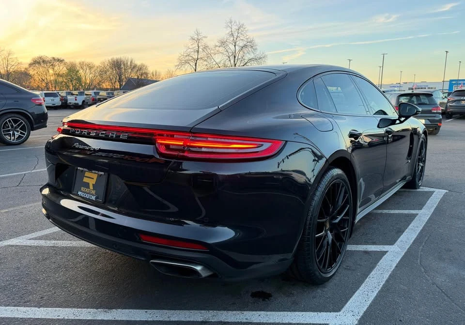 2018 Porsche 971 Panamera - Image 4 of 19